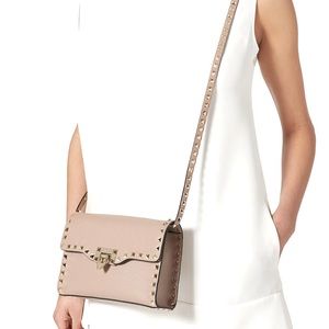 Poudre Small Valentino Garavani Rockstud